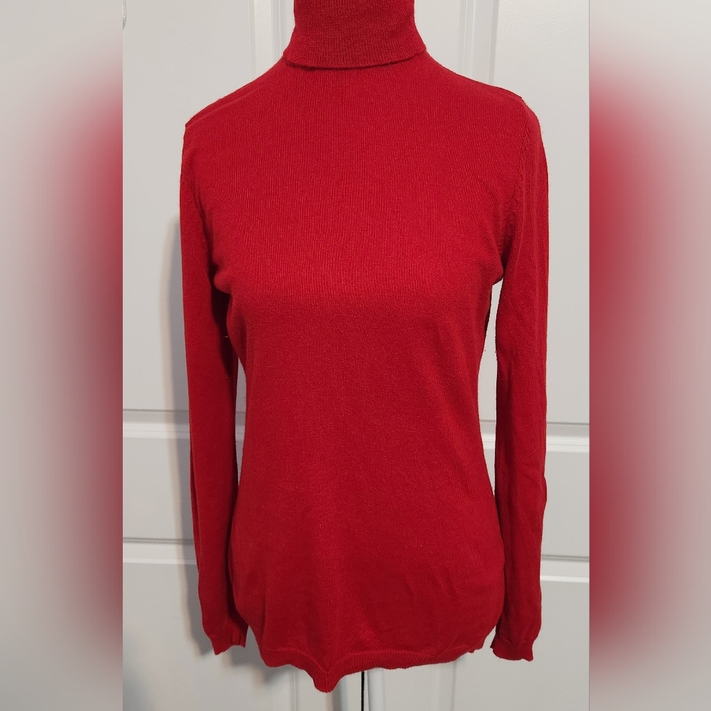 Women's MODA International Silk and Cashmere Red Turtleneck Size L
